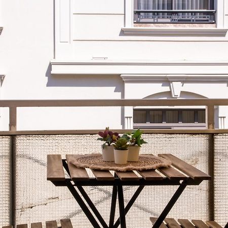 Ferienwohnung Gorgeous Flat With Balcony In Izmir Konak Exterior foto